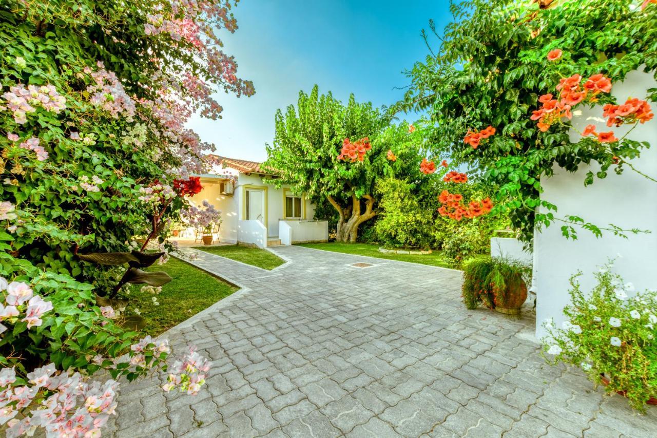Koulouris Apartments & Studios Kalyves Exterior foto